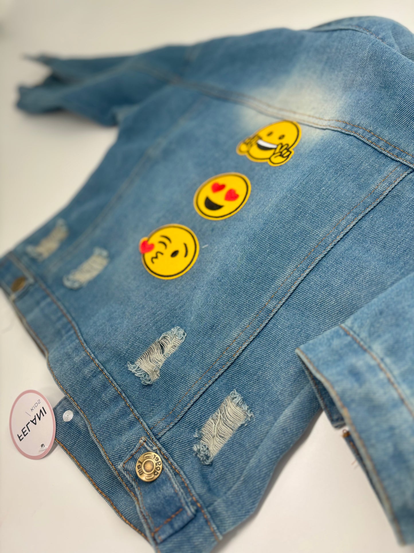Coole Jeansjacke mit Smileys